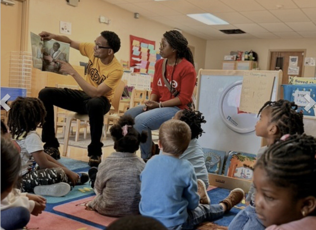 D9 reads across North Florida for Read Across America Week | Clay Today